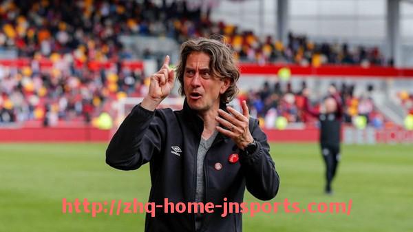 江南综合体育-德甲球队球衣背后球员名字大全及历史演变介绍