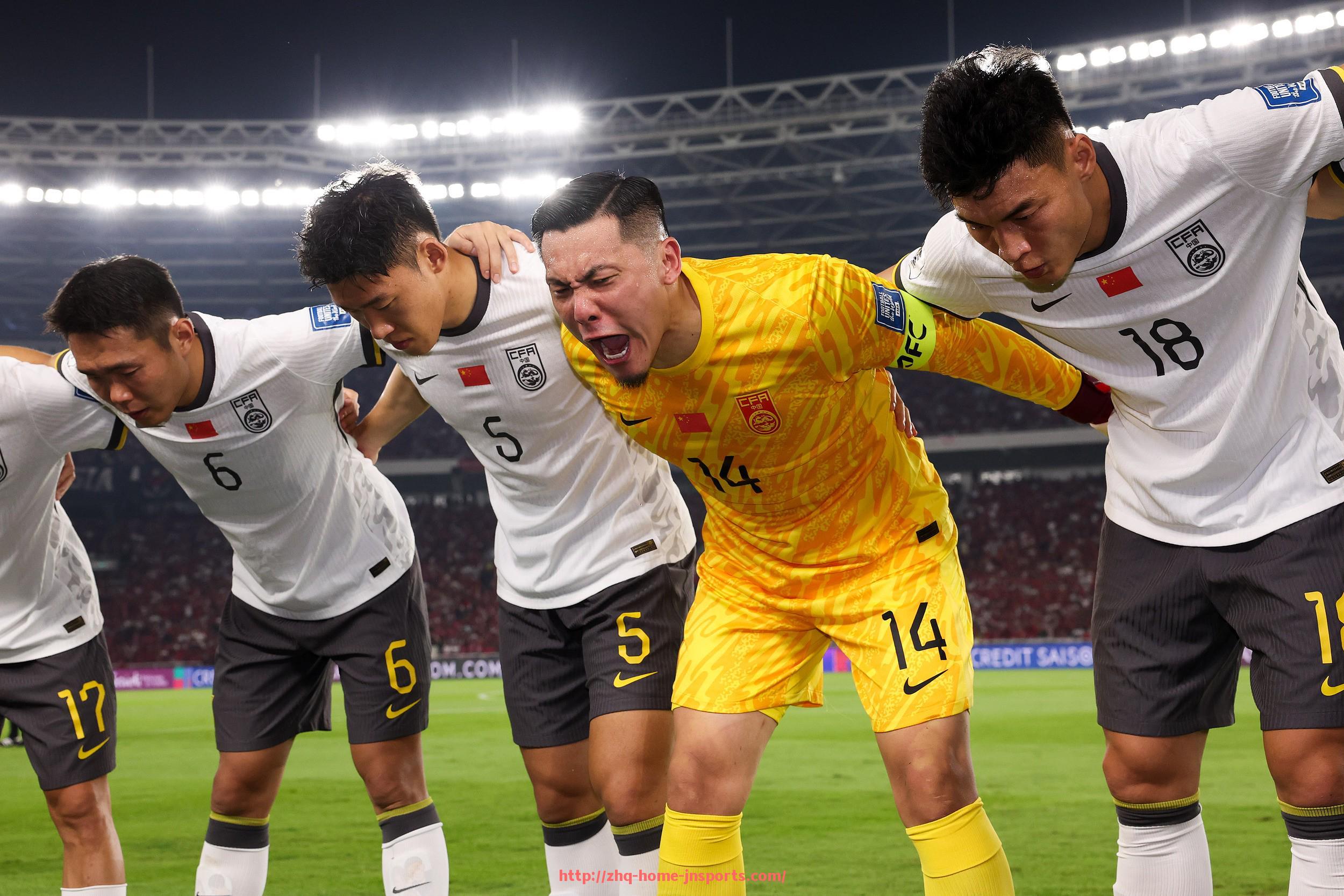 江南综合体育-世俱杯唯一一次主裁改判冠军事件发生于2005年比赛争议中